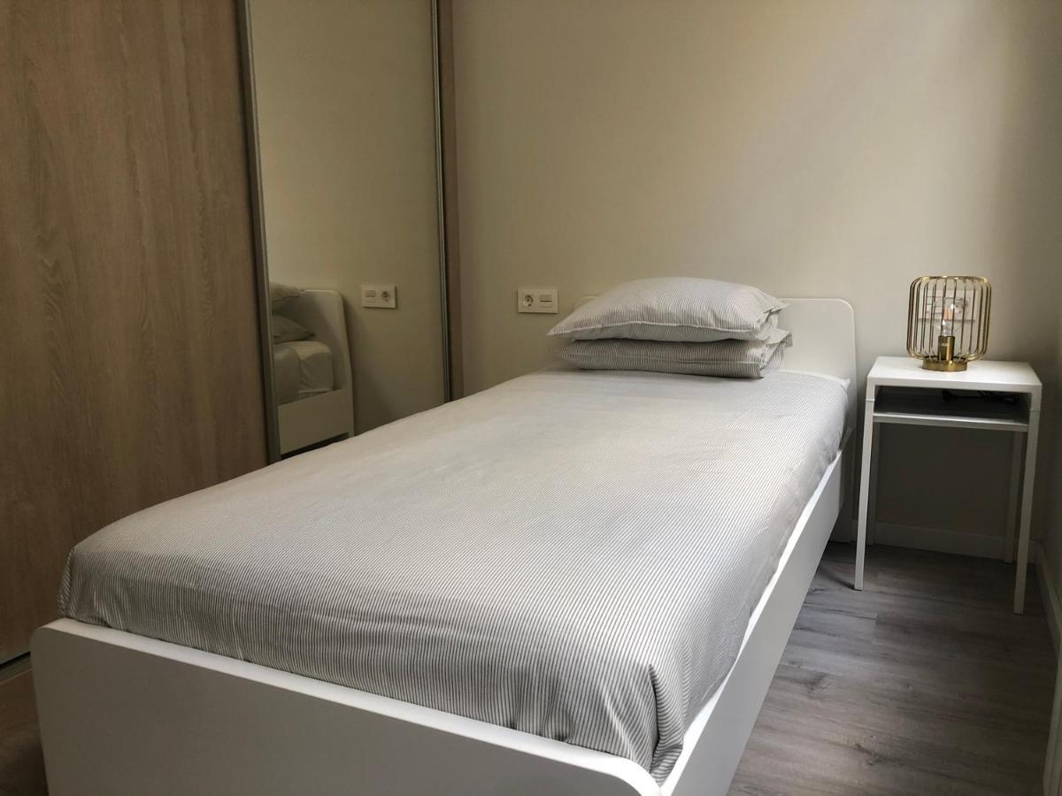 Noray Apartamentos 比韦罗 外观 照片