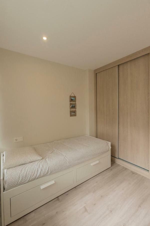 Noray Apartamentos 比韦罗 外观 照片